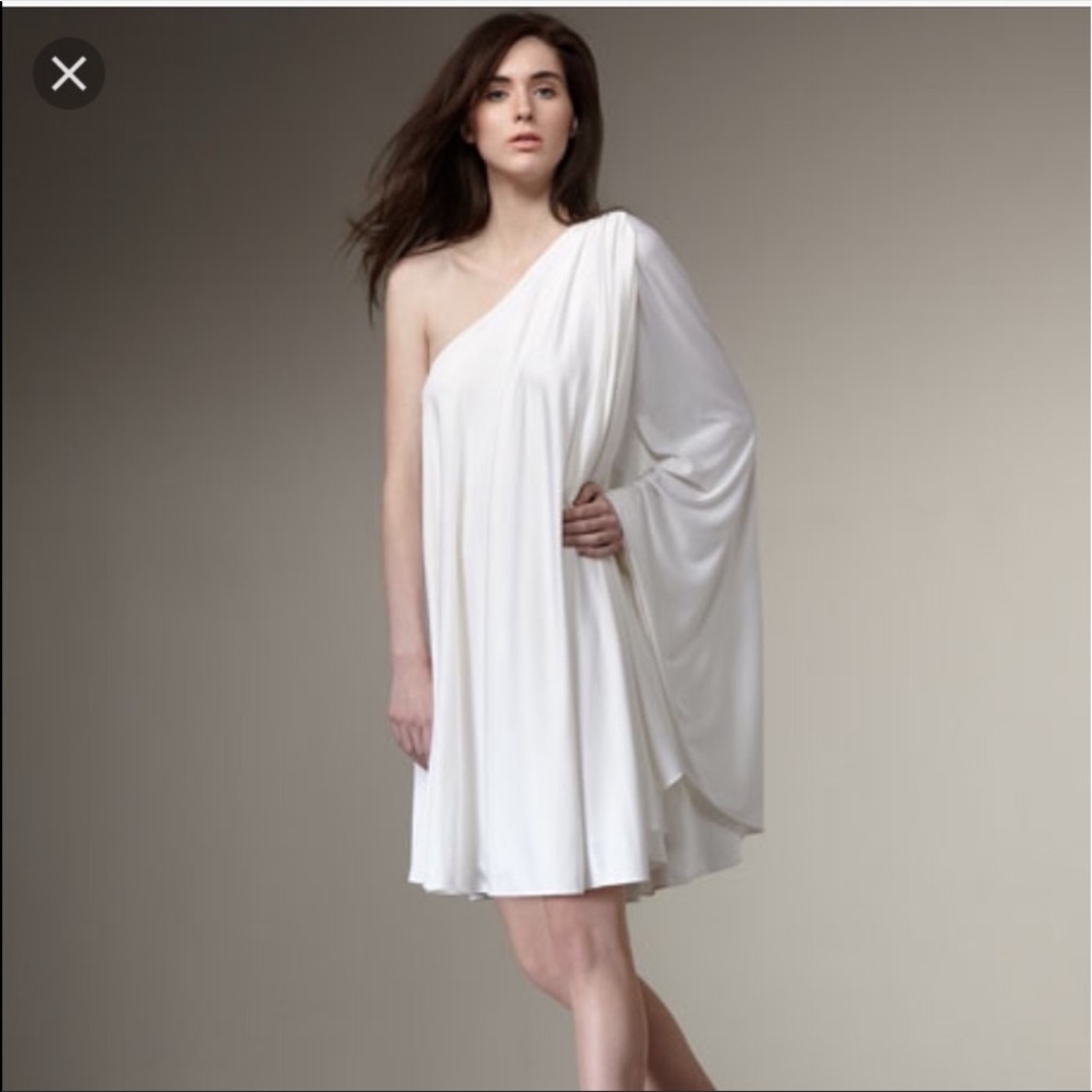 Halston Heritage elegant one shoulder dress. XS
